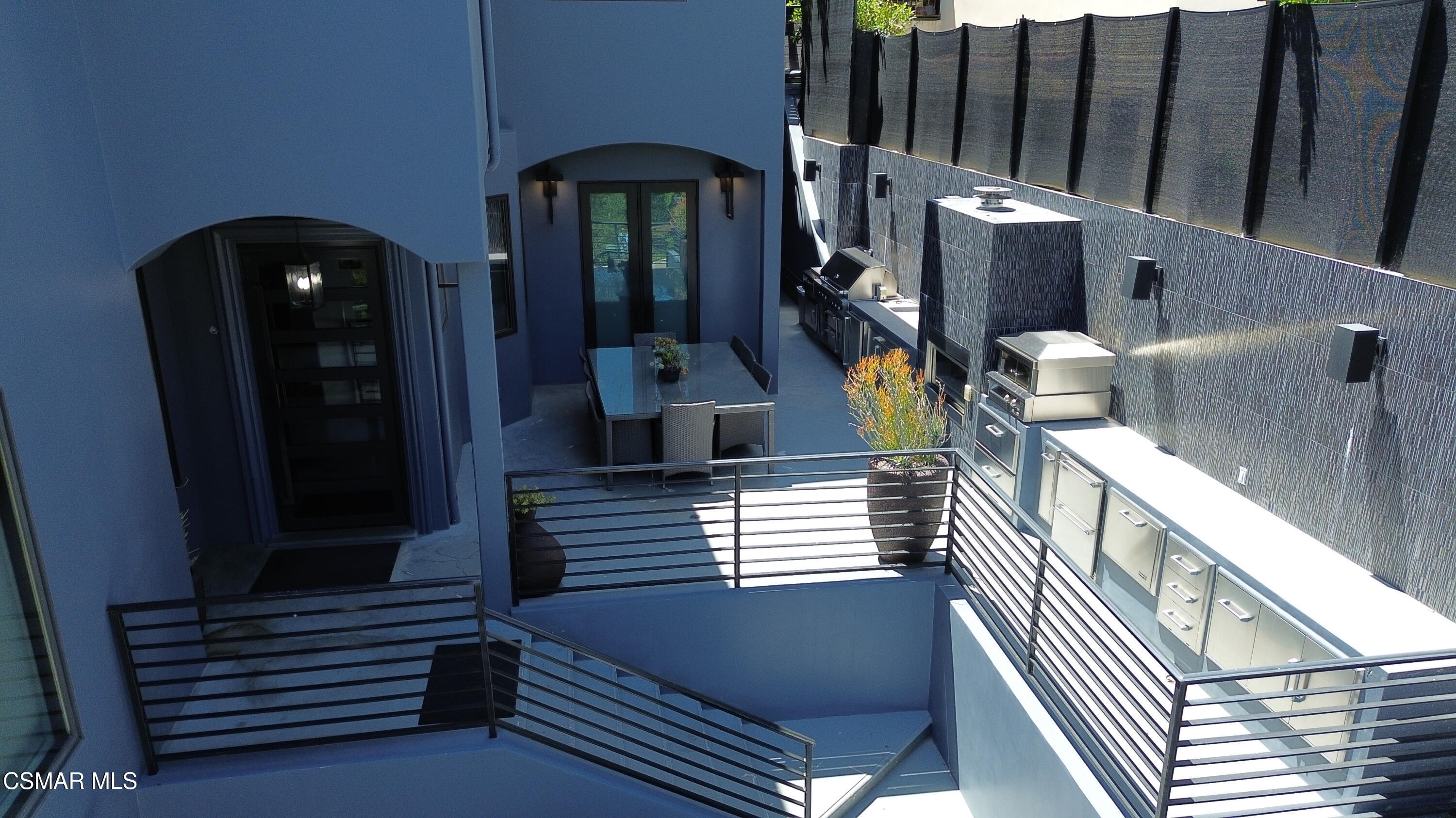 6930 Woodrow Wilson Drive