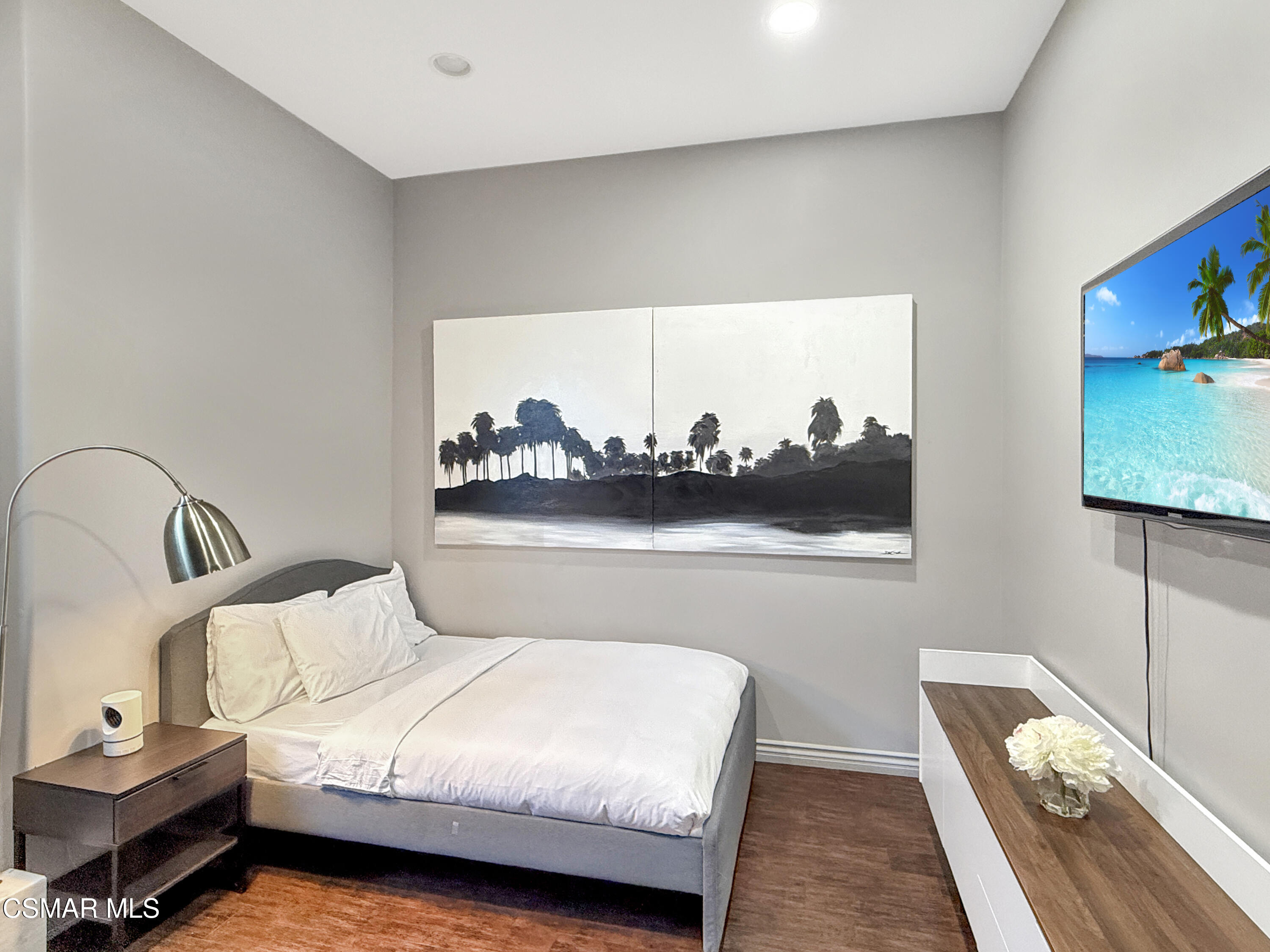 6930 Woodrow Wilson Drive