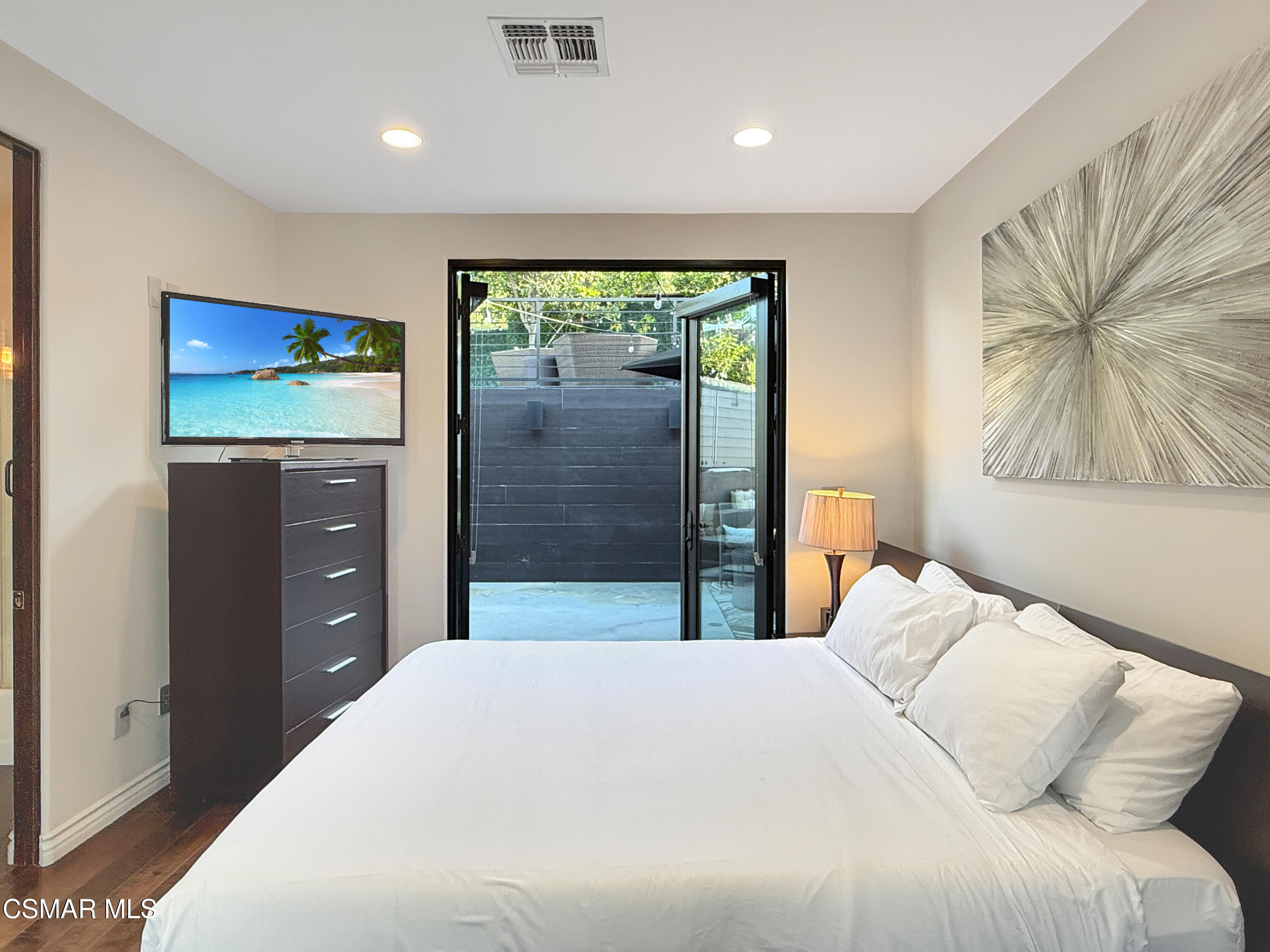 6930 Woodrow Wilson Drive