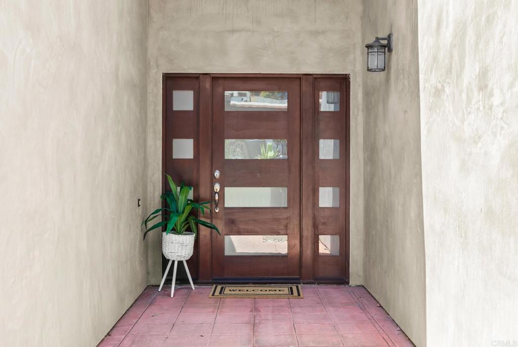 541 & 543 Camino Del Mar