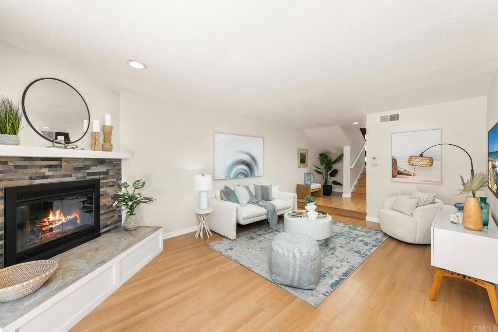 541 & 543 Camino Del Mar