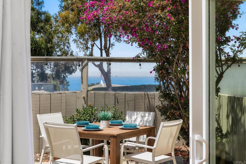 541 & 543 Camino Del Mar