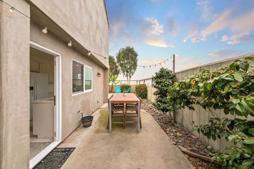 541 & 543 Camino Del Mar