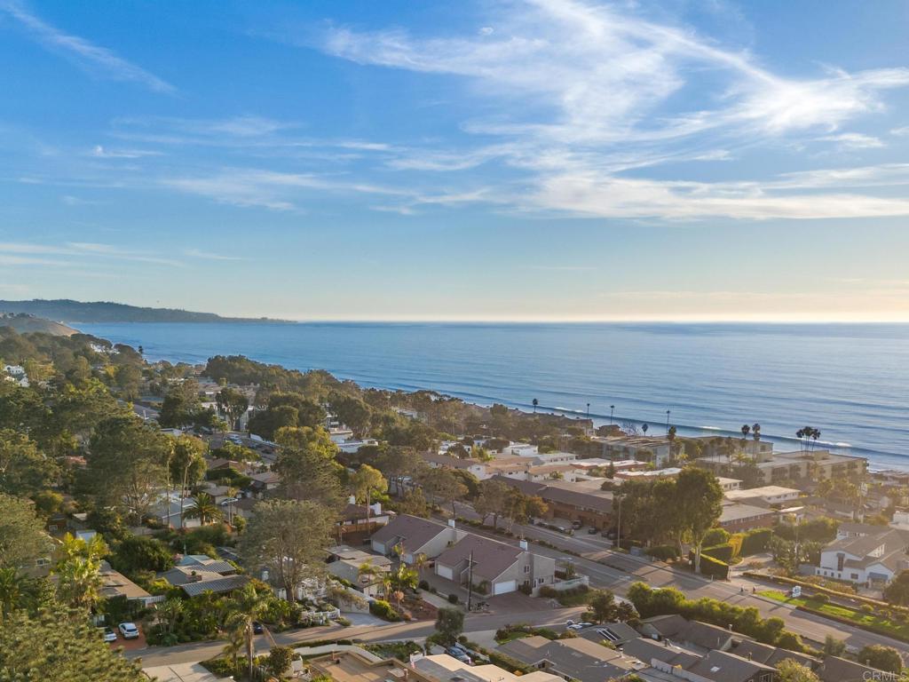 541 & 543 Camino Del Mar