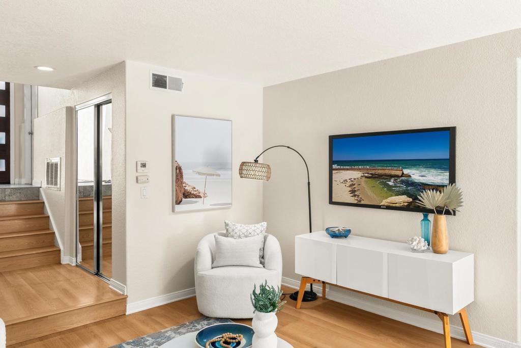 541 & 543 Camino Del Mar