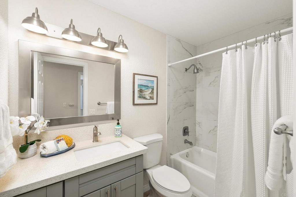 541 & 543 Camino Del Mar