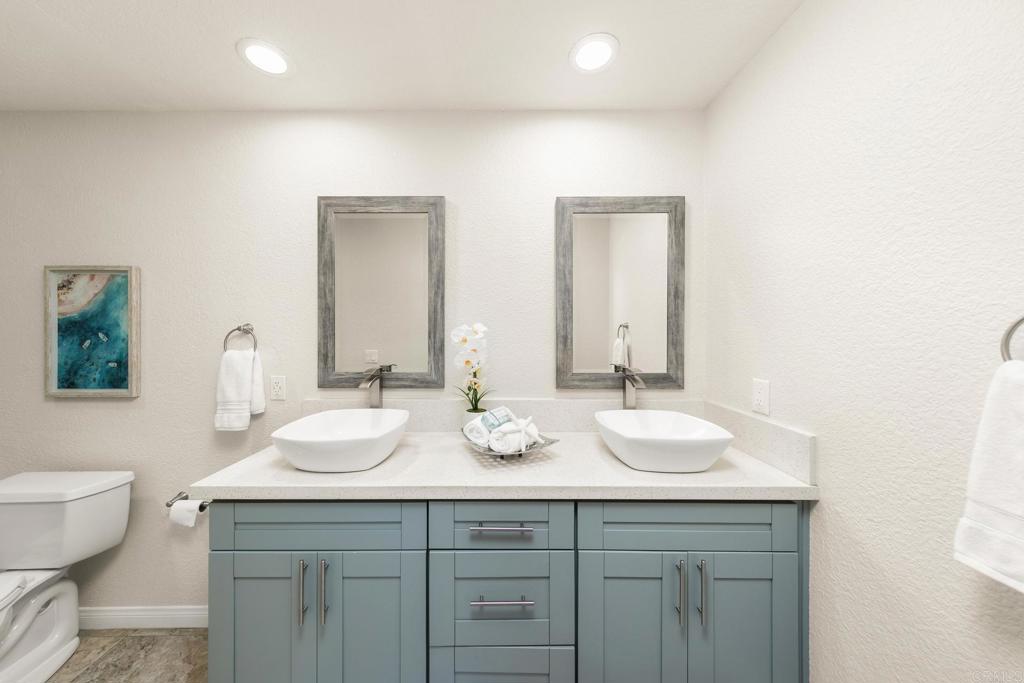 541 & 543 Camino Del Mar