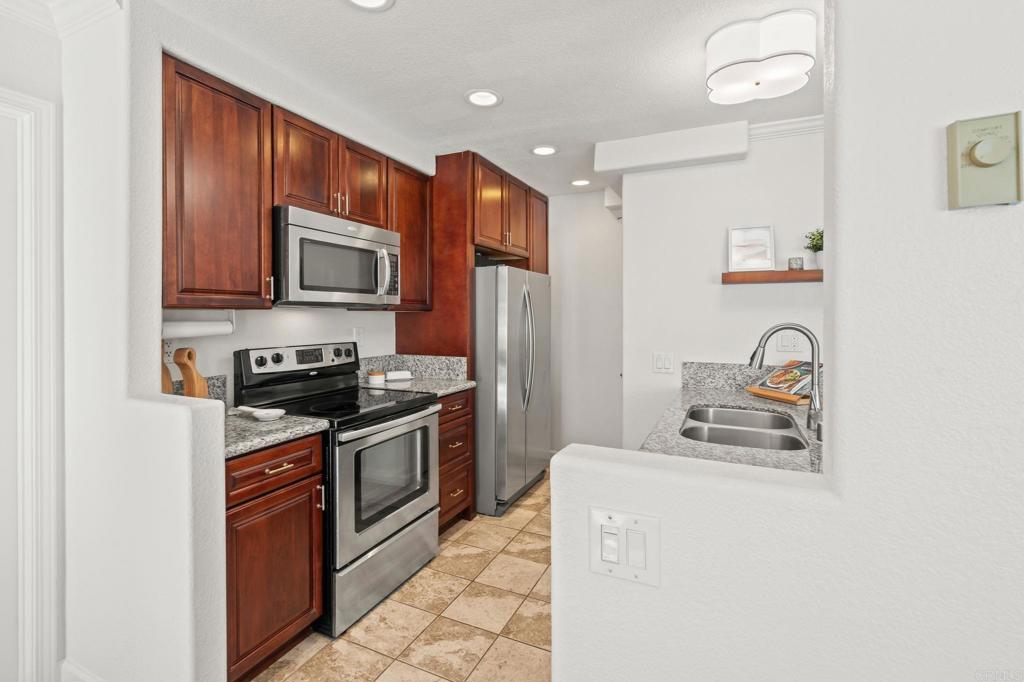 6939 Park Mesa Way 117