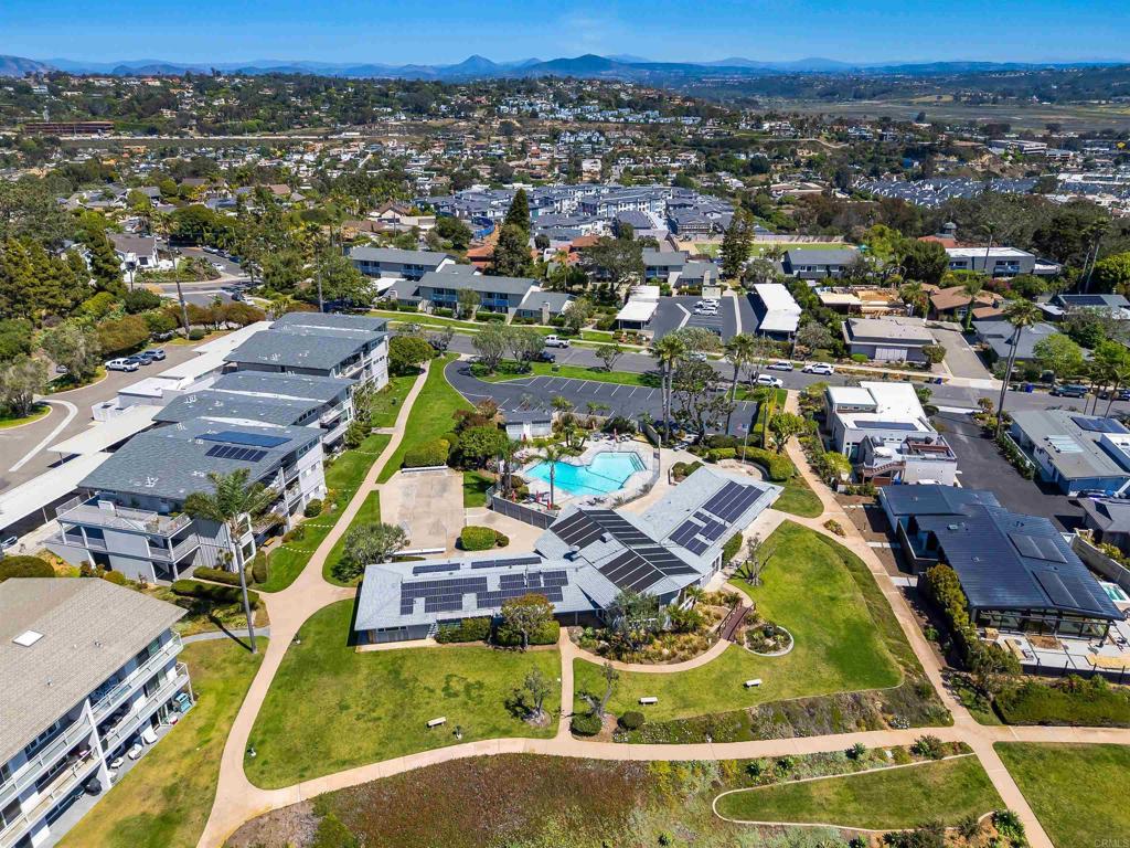 634 E Solana Circle