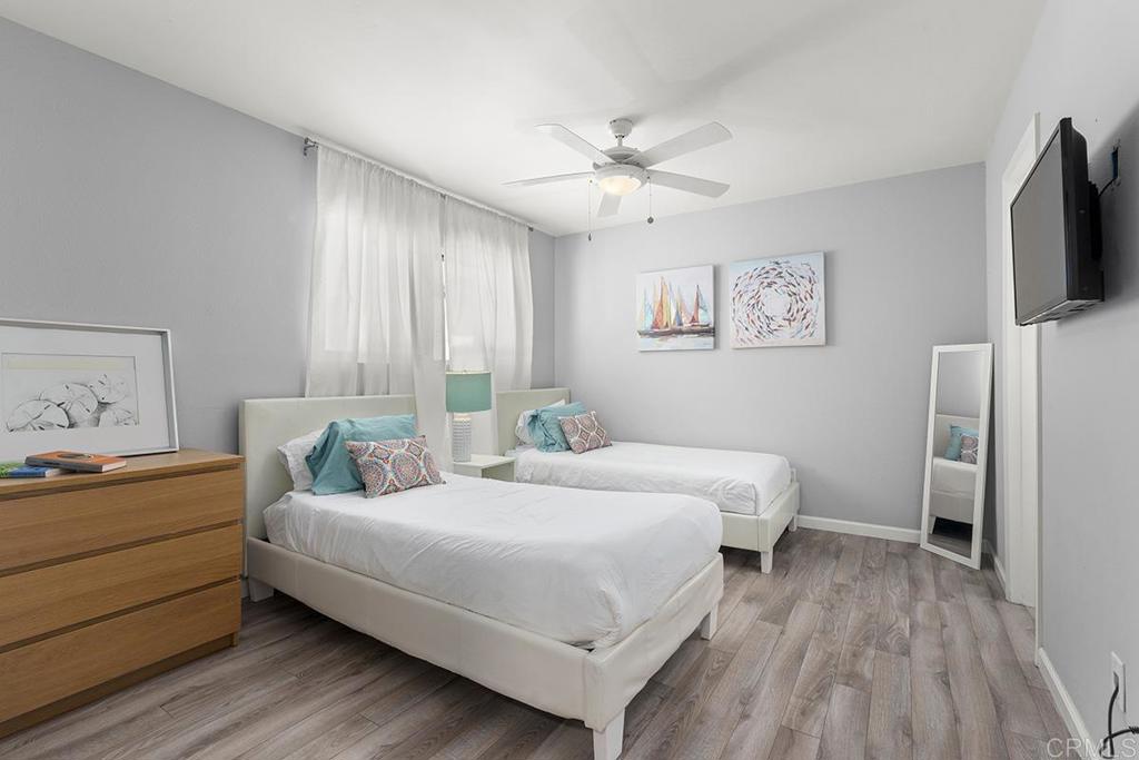 515 Stratford Court 3