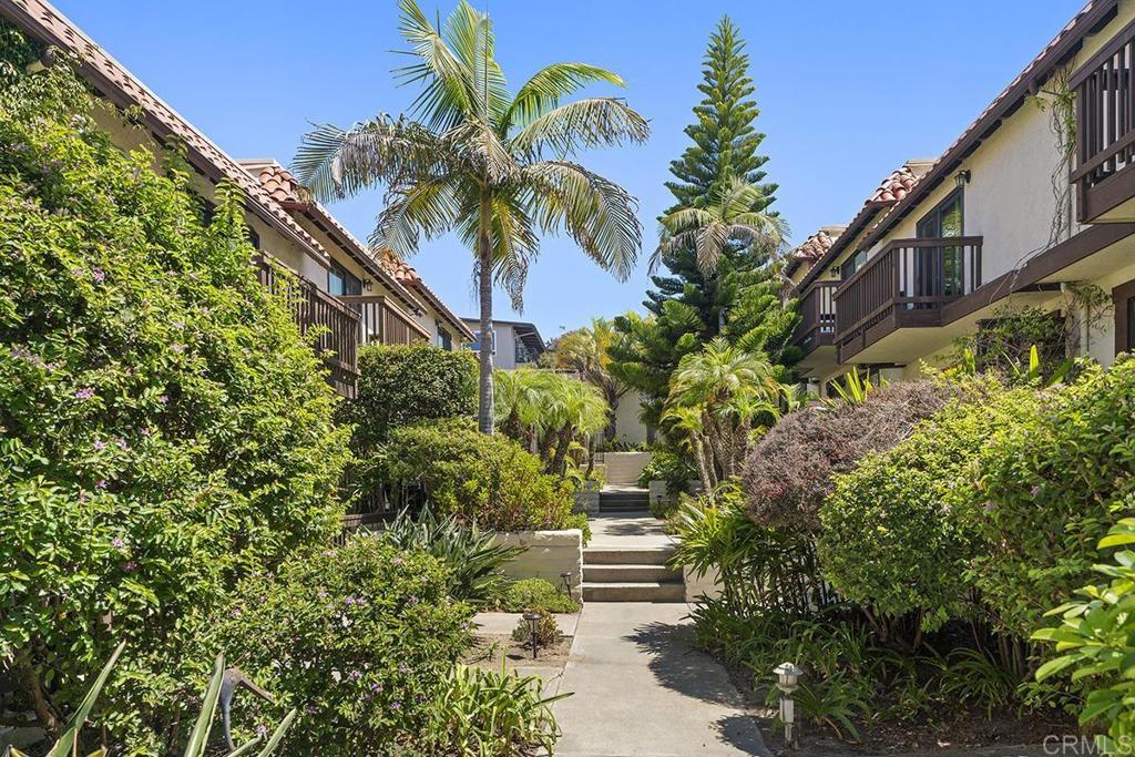 515 Stratford Court 3