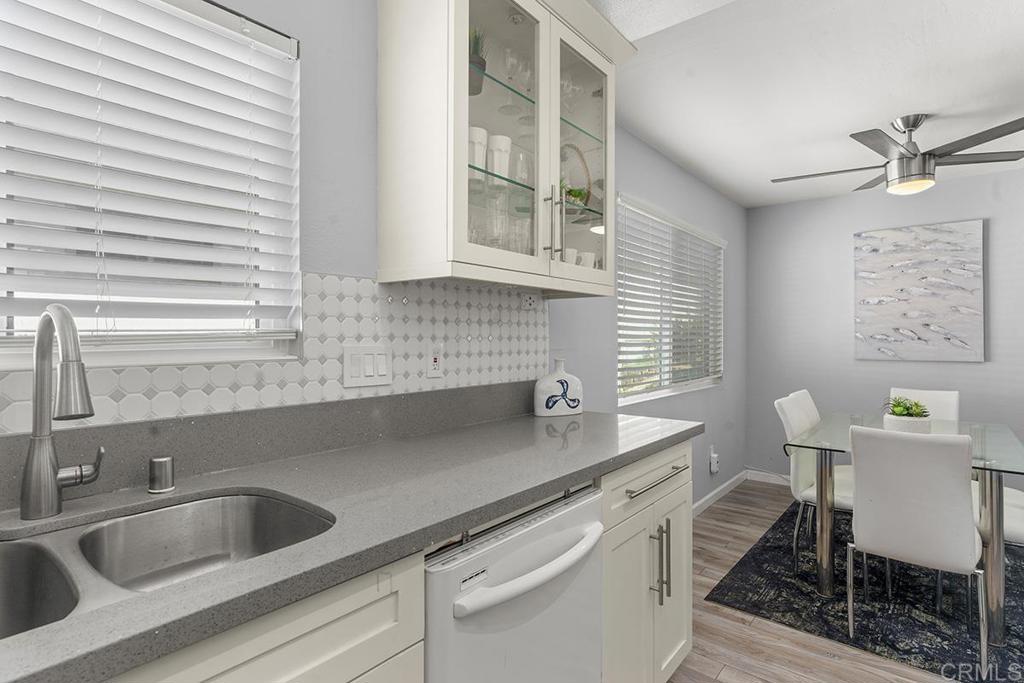 515 Stratford Court 3