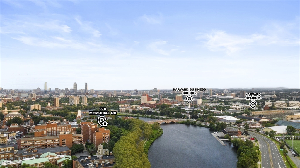 975 Memorial Drive # 401