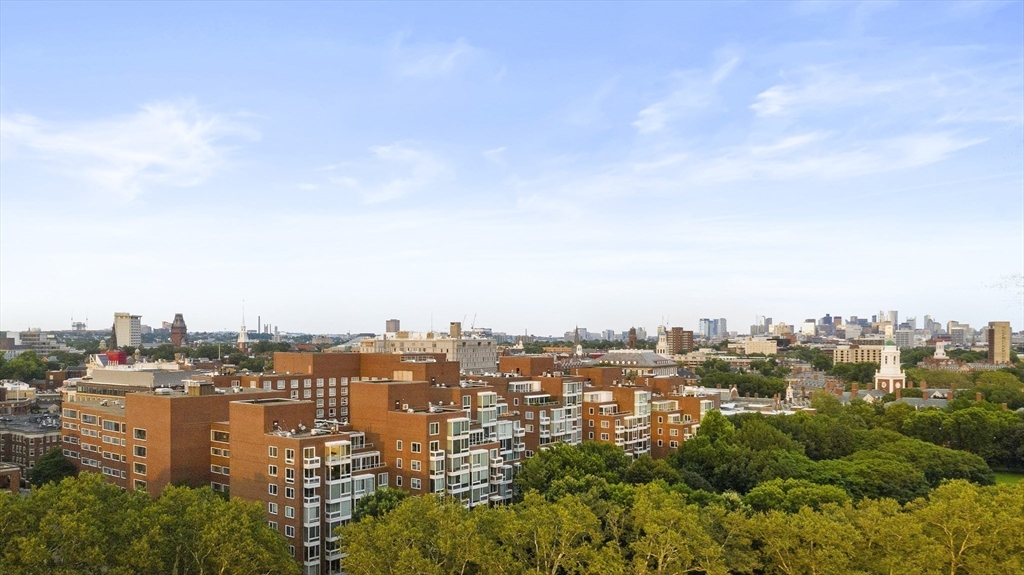 975 Memorial Drive # 401