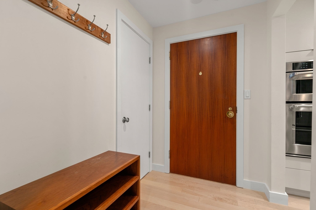 130 Mount Auburn St # 309