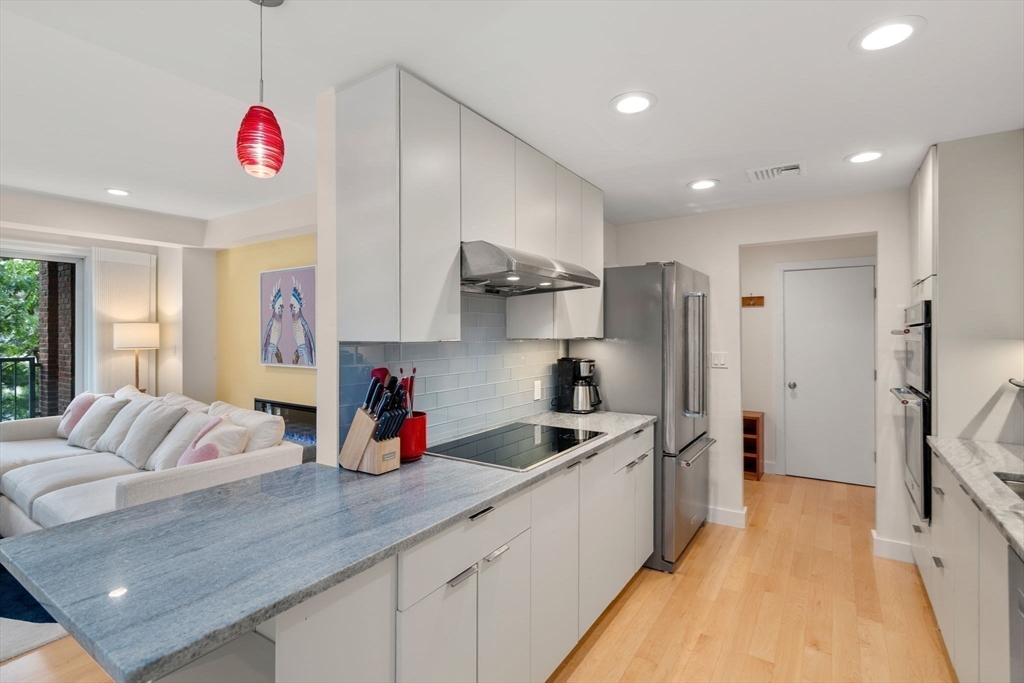 130 Mount Auburn St # 309