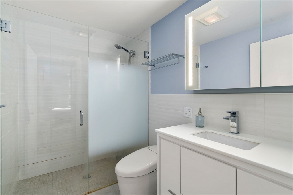 130 Mount Auburn St # 309