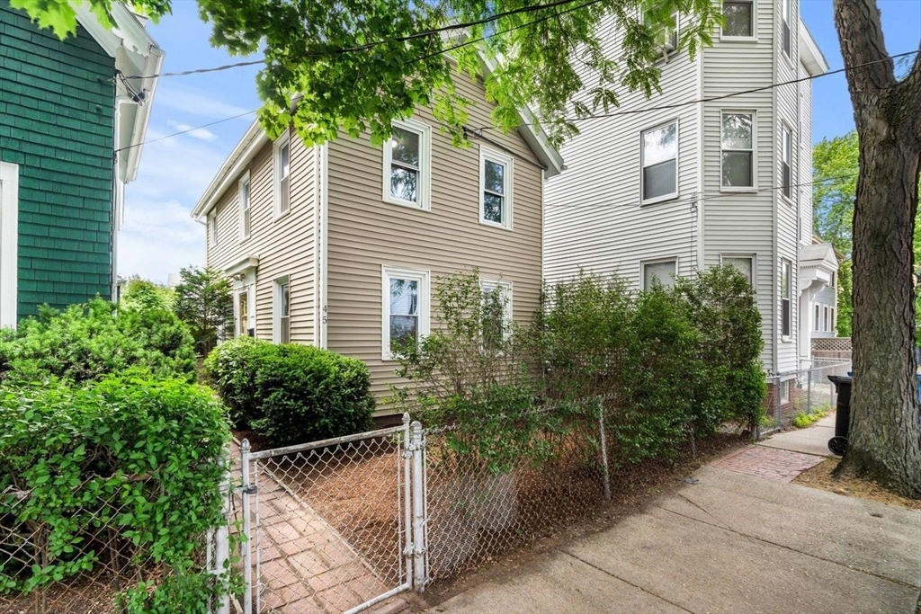 45 Tremont Street