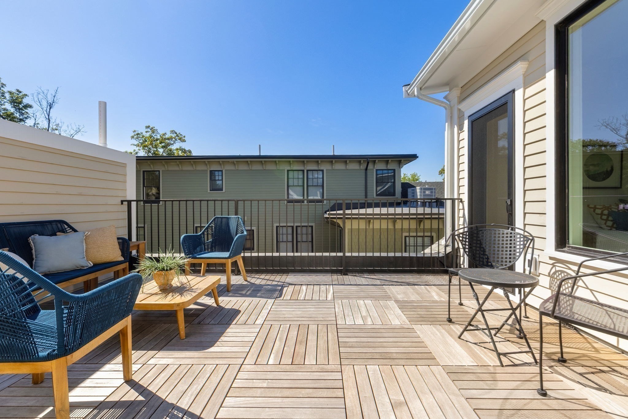 24 Wendell Street # 2