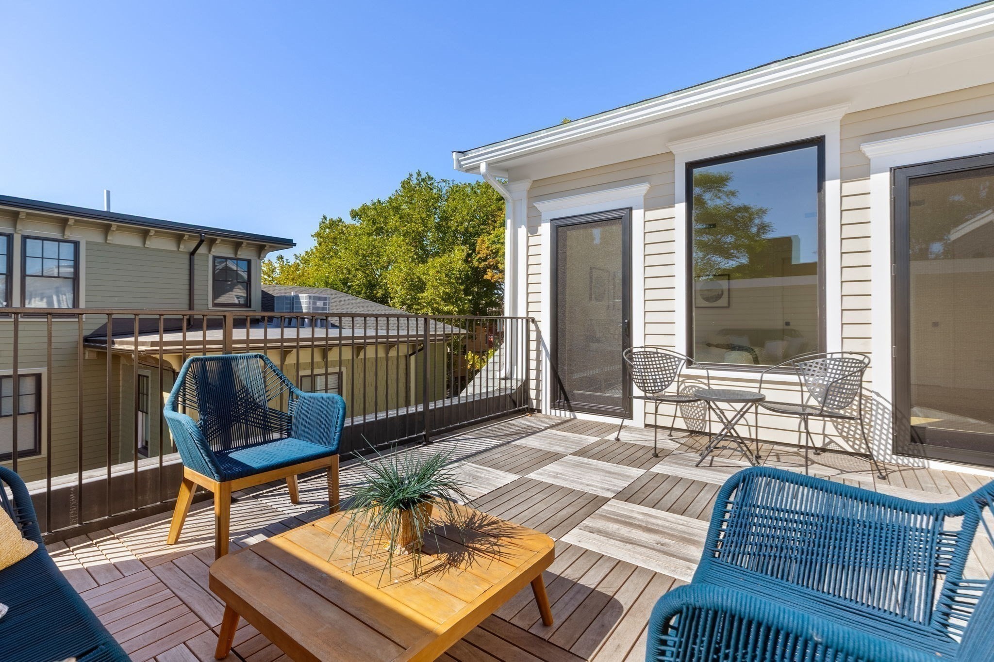 24 Wendell Street # 2