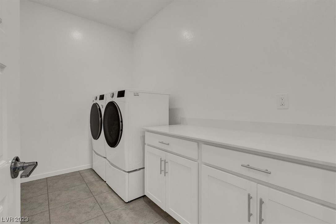 12379 Switchgrass Avenue