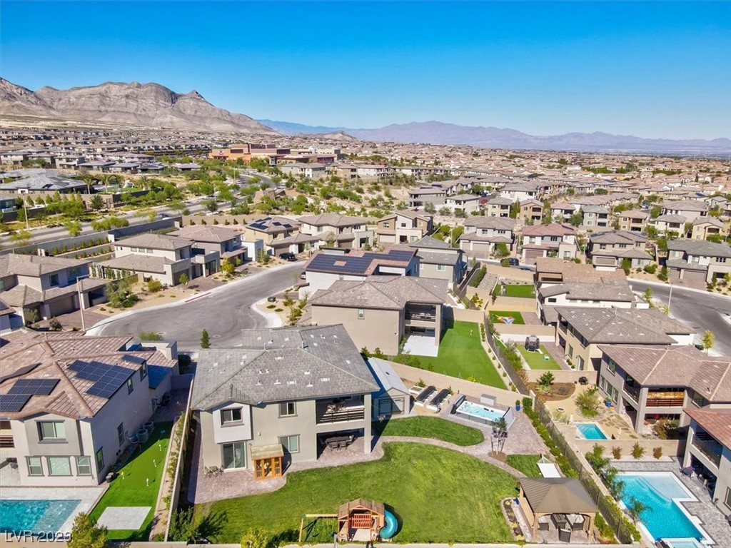 12379 Switchgrass Avenue