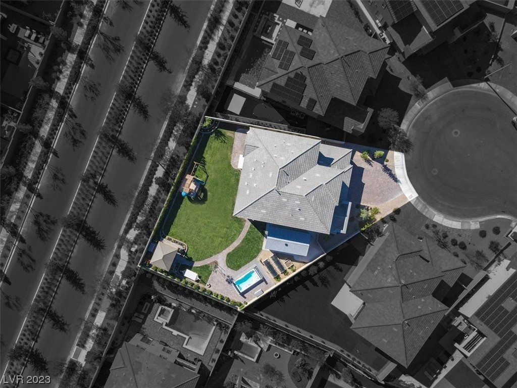 12379 Switchgrass Avenue