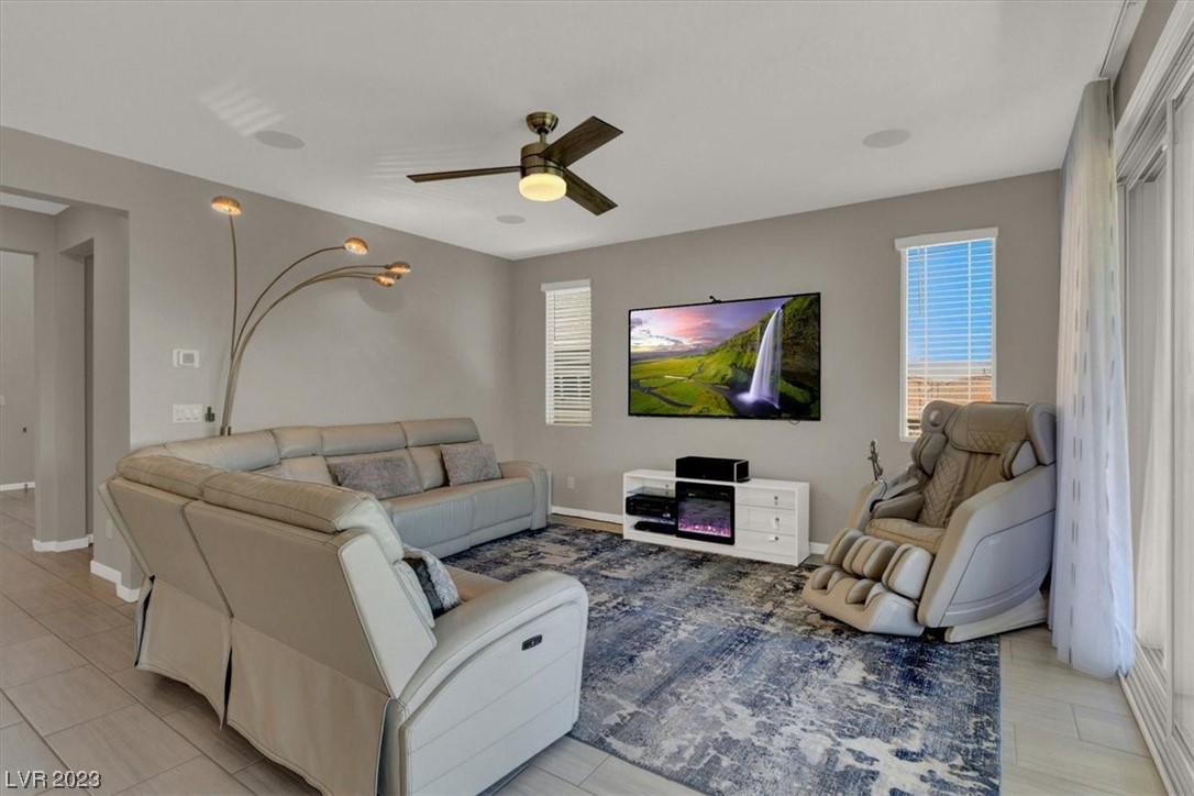 12379 Switchgrass Avenue