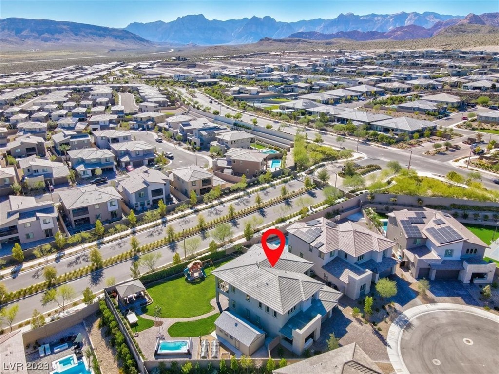 12379 Switchgrass Avenue