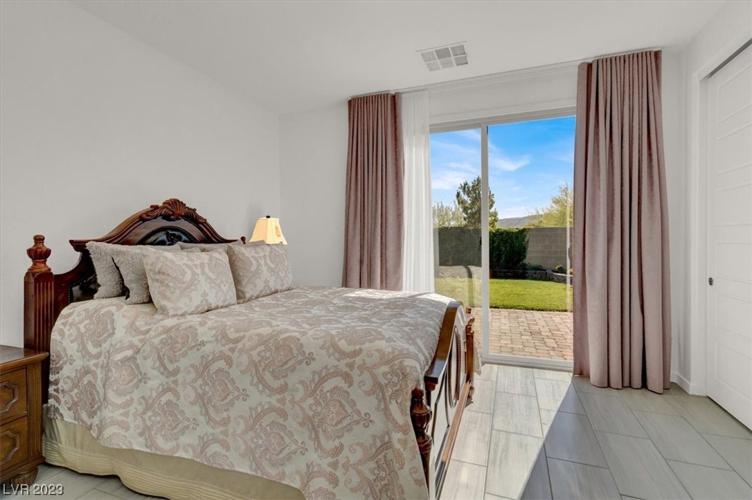 12379 Switchgrass Avenue