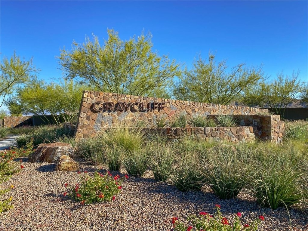 12379 Switchgrass Avenue