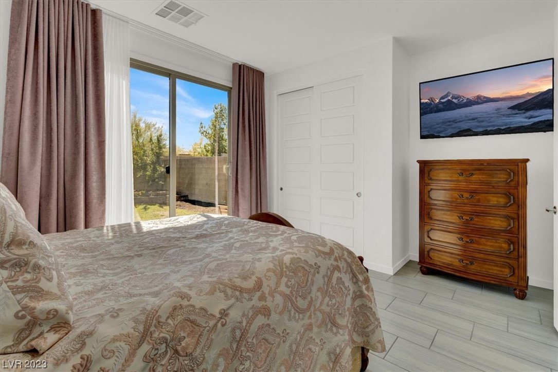 12379 Switchgrass Avenue