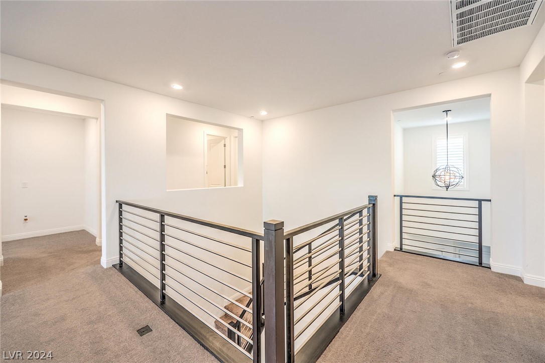 212 Harris Peak Street