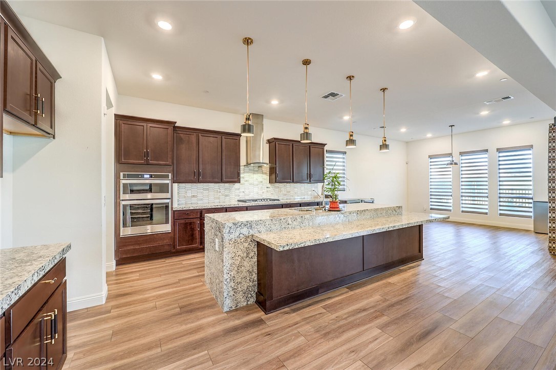 212 Harris Peak Street