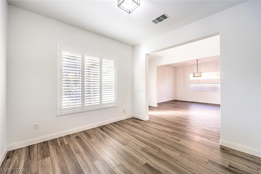 212 Harris Peak Street