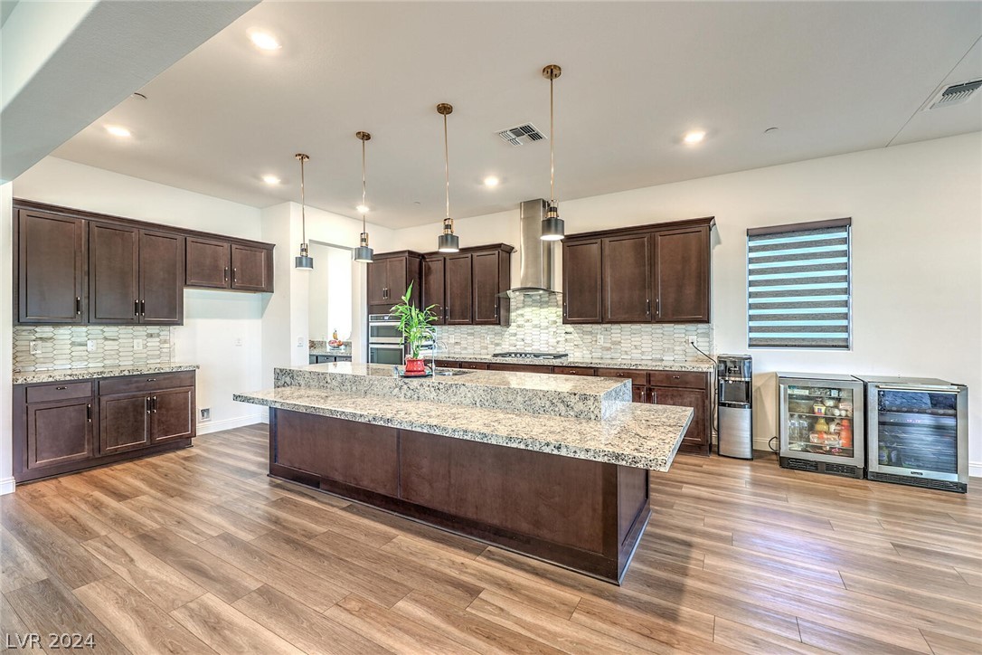 212 Harris Peak Street