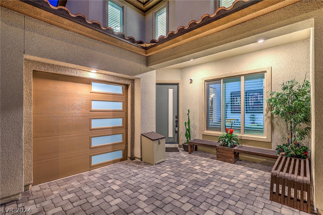 212 Harris Peak Street