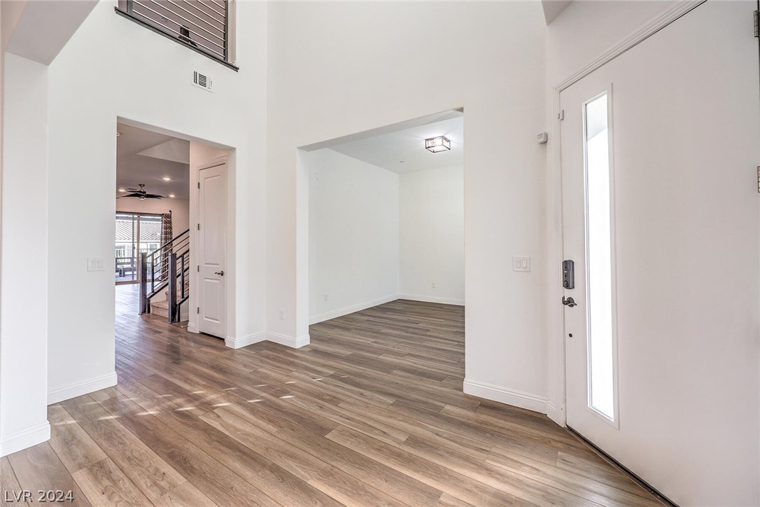 212 Harris Peak Street