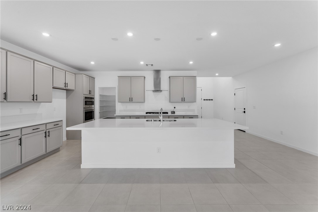 10274 Timberline Valley Avenue