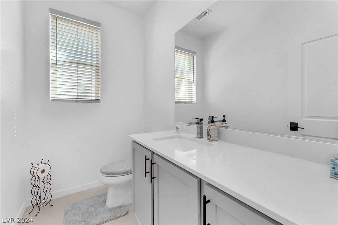 10274 Timberline Valley Avenue