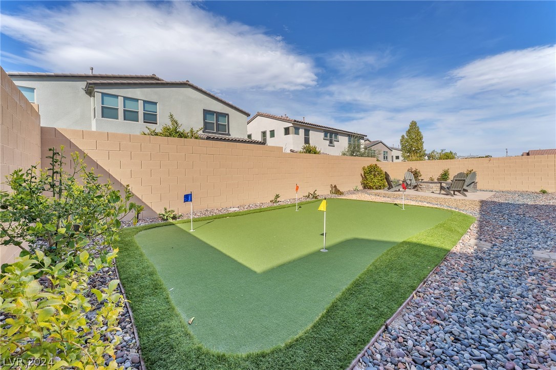 10274 Timberline Valley Avenue