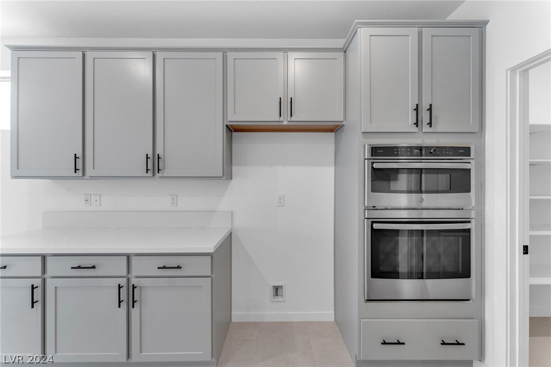 10274 Timberline Valley Avenue