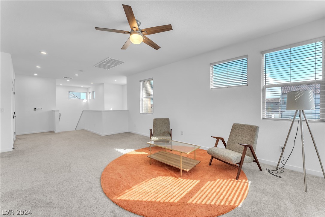 10274 Timberline Valley Avenue