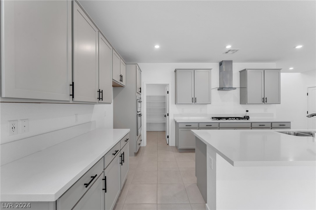 10274 Timberline Valley Avenue