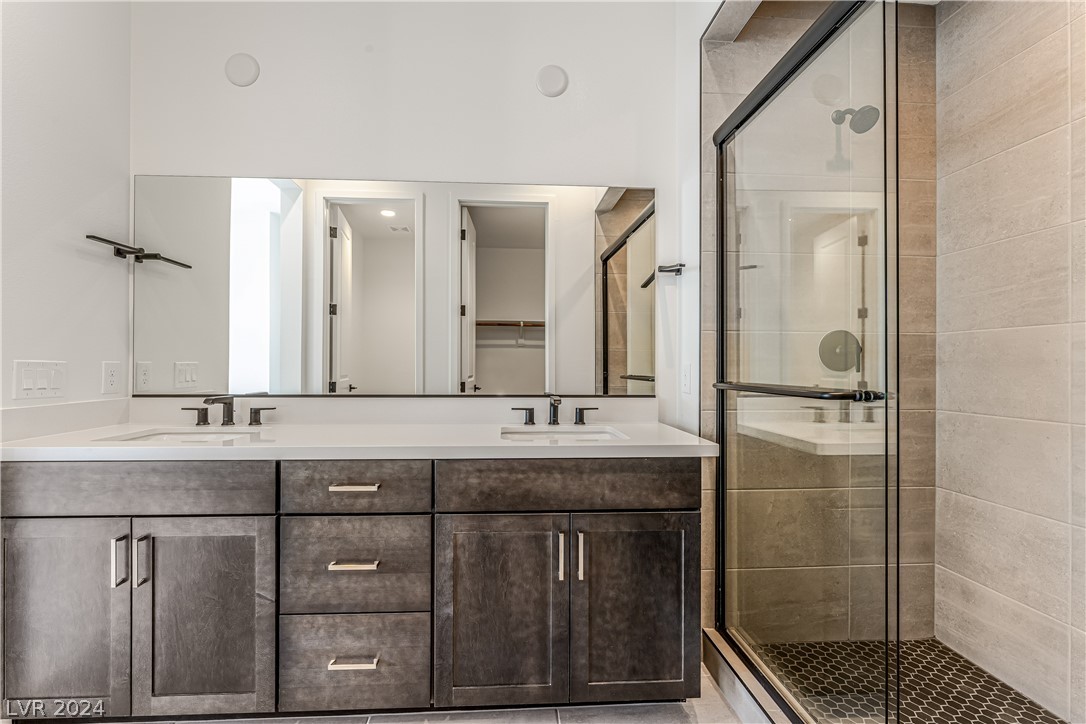 650 Grey Saker Street