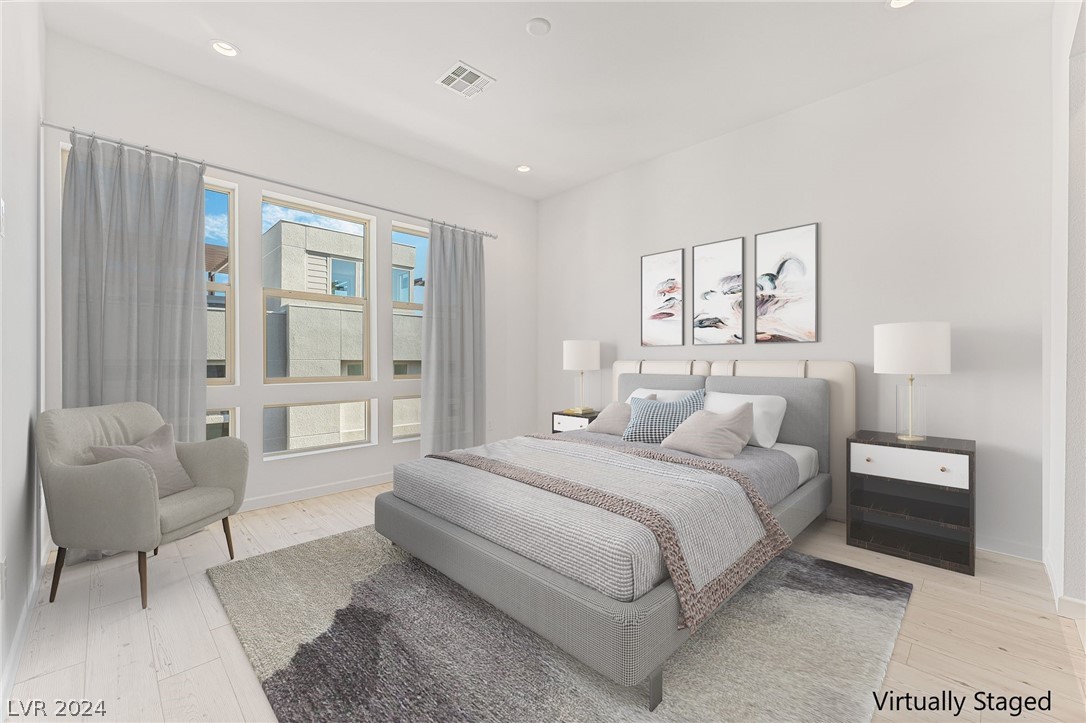 650 Grey Saker Street