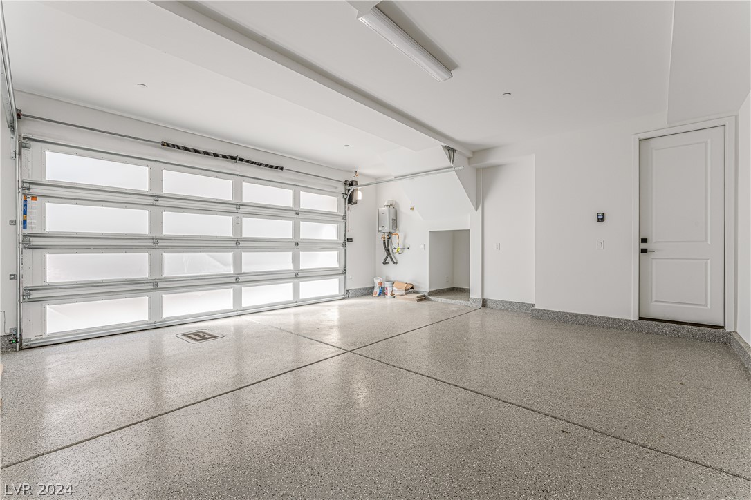 650 Grey Saker Street