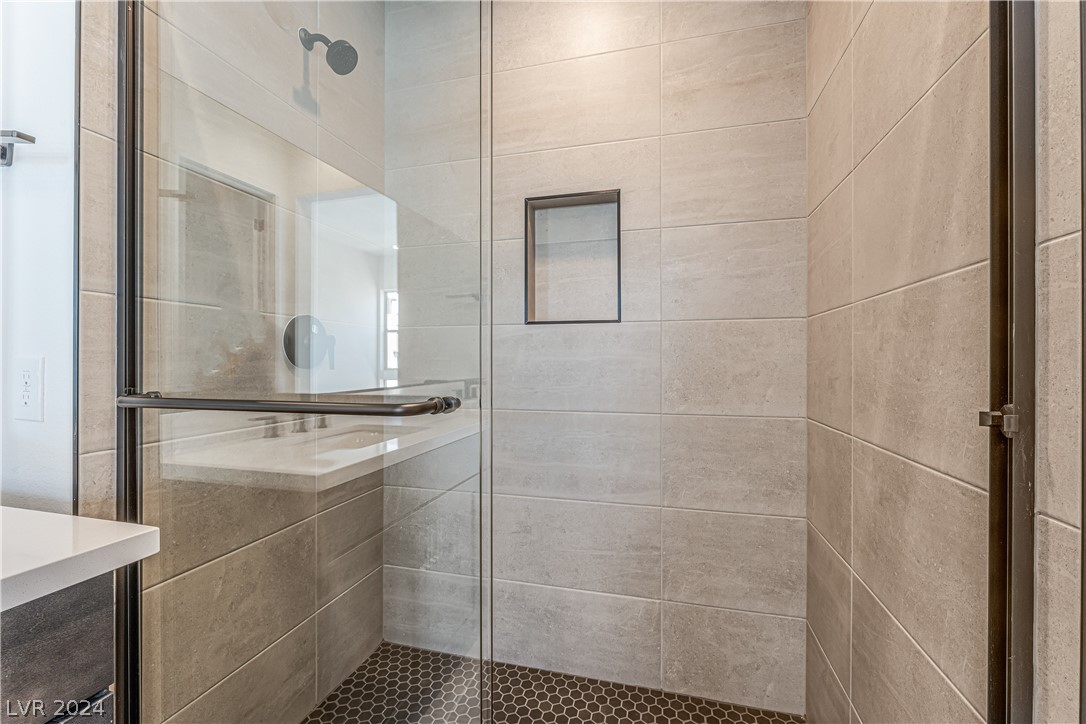 650 Grey Saker Street