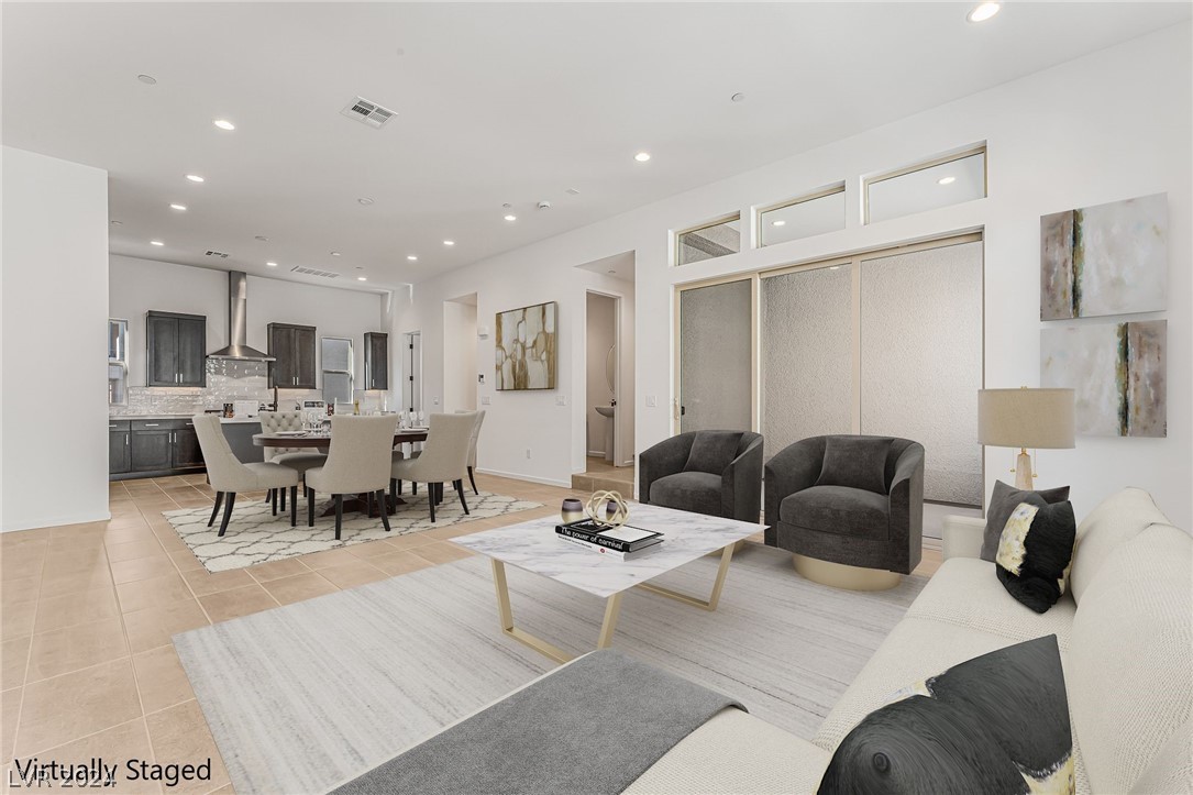 650 Grey Saker Street