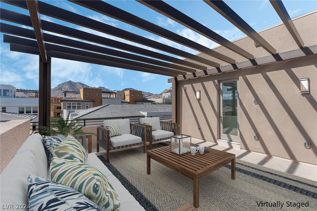 650 Grey Saker Street